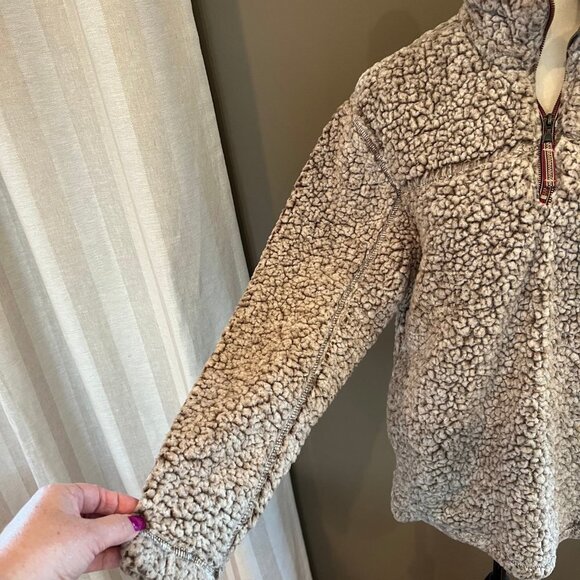 Alpine Sherpa Jacket, Light tan & Brown with 1/4 zip at chest, Size Large - Picture 3 of 8